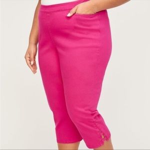 Catherine’s Essential Flat Front Deep Pink Stretch Twill Capris 3X -NWT